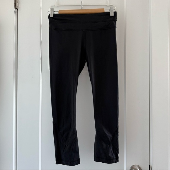 Lululemon black Inspire Crop II Luxtreme pants - XS - Picture 8 of 11